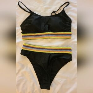 Cupshe bikini swimsuit bathing suit size Medium